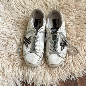 Golden goose super stars low rise with one star on each outer side ✨